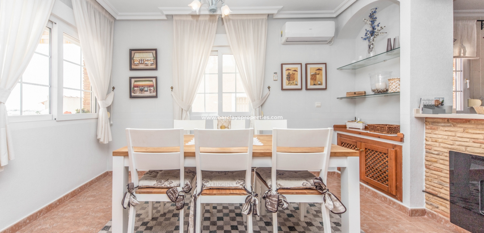 Wederverkoop - Vrijstaande Villa - Urb. La Marina