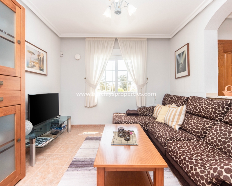 Wederverkoop - Vrijstaande Villa - Urb. La Marina