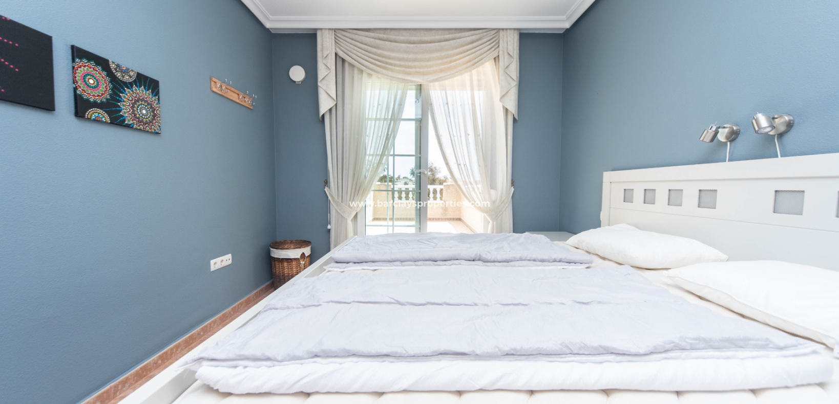 Wederverkoop - Vrijstaande Villa - Urb. La Marina