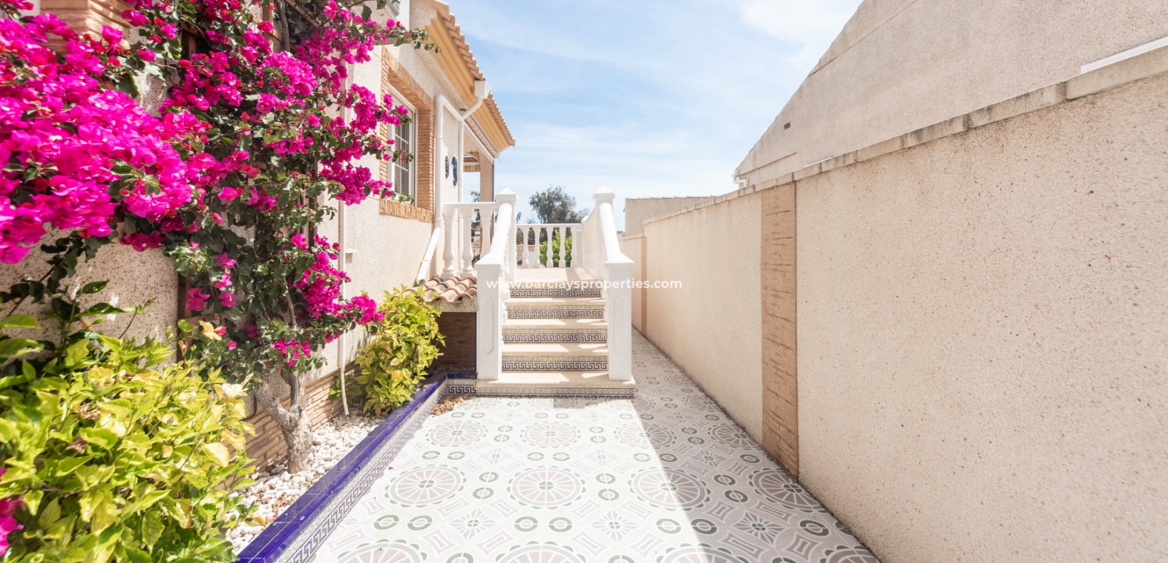 Wederverkoop - Vrijstaande Villa - Urb. La Marina