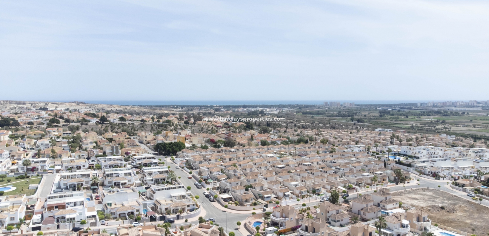 Wederverkoop - Vrijstaande Villa - Urb. La Marina