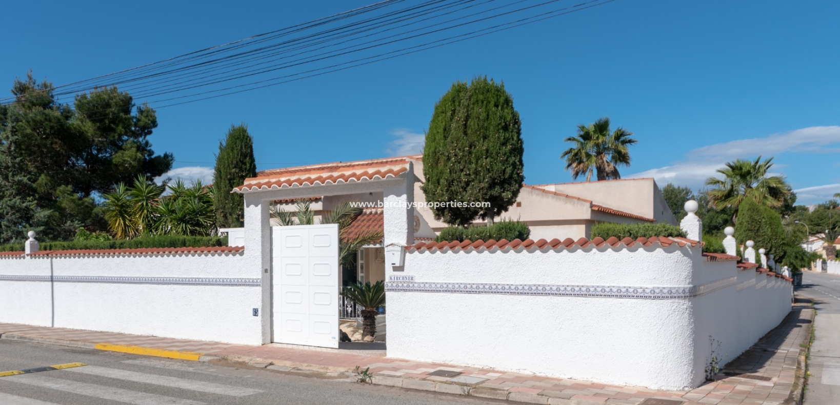 Wederverkoop - Vrijstaande Villa - Urb. La Marina