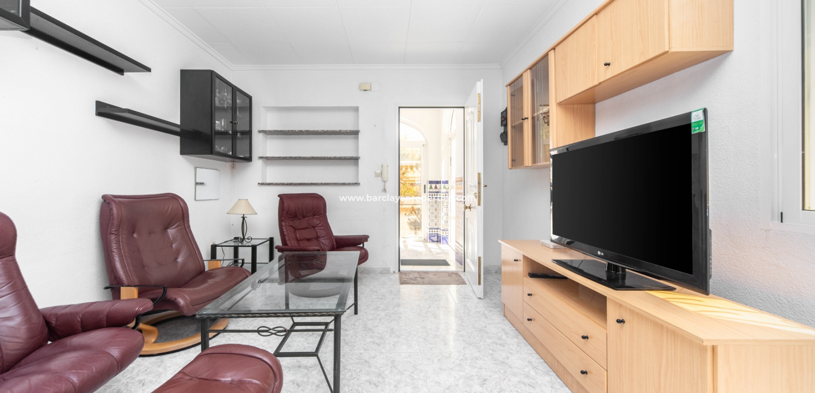 Wederverkoop - Vrijstaande Villa - Urb. La Marina