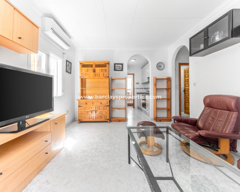 Wederverkoop - Vrijstaande Villa - Urb. La Marina