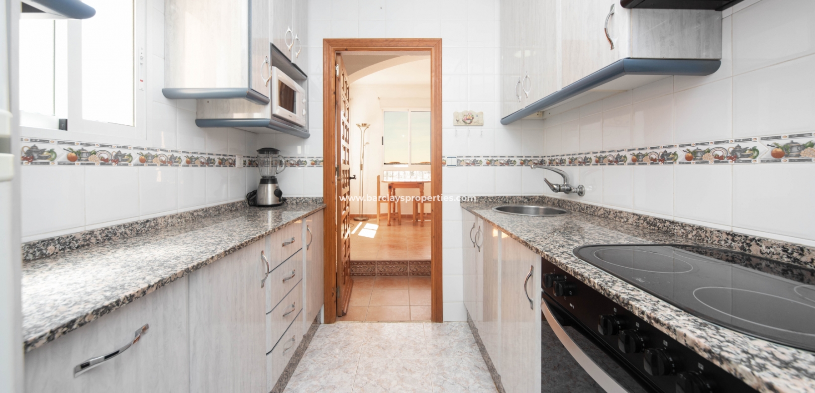 Wederverkoop - Vrijstaande Villa - Urb. La Marina