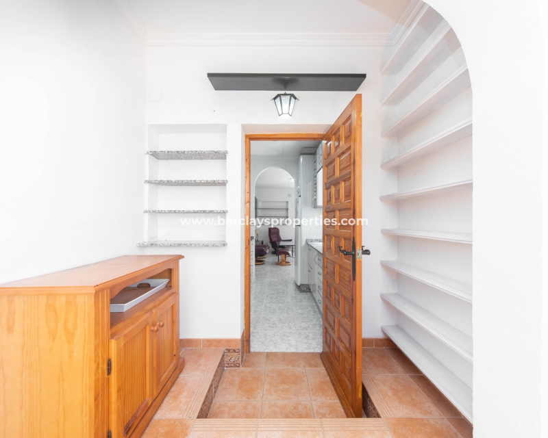 Wederverkoop - Vrijstaande Villa - Urb. La Marina