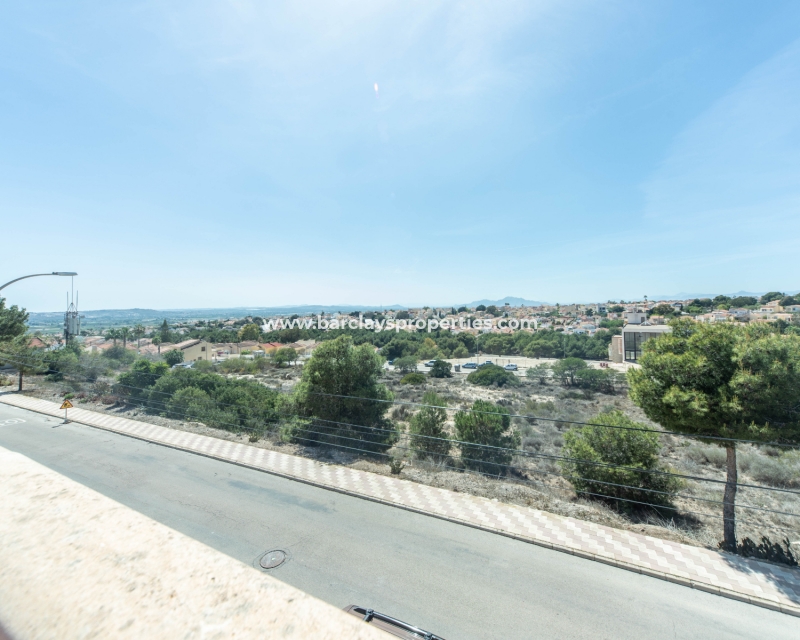 Wederverkoop - Vrijstaande Villa - Urb. La Marina