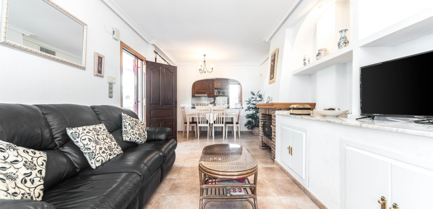 Wederverkoop - Vrijstaande Villa - Urb. La Marina