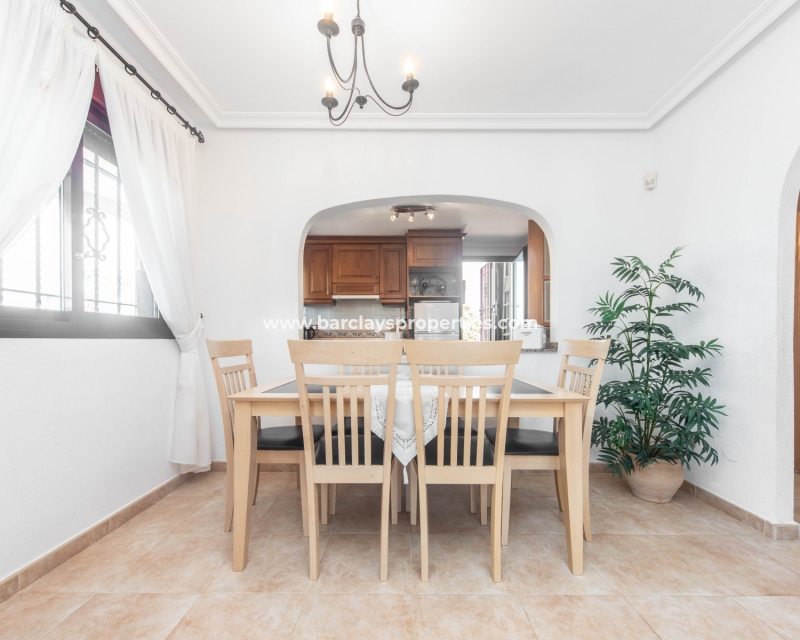 Wederverkoop - Vrijstaande Villa - Urb. La Marina