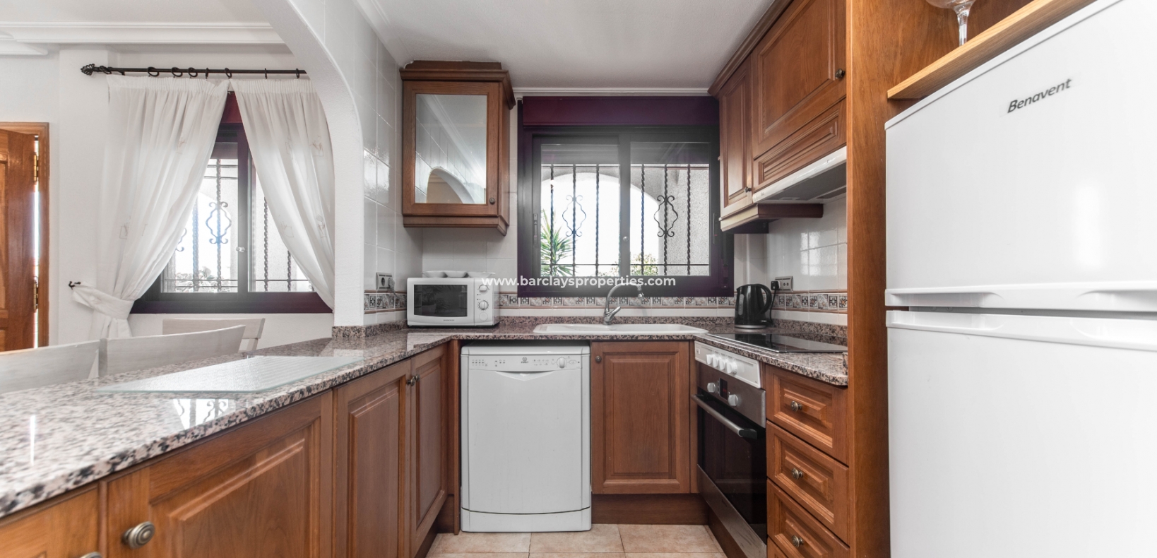 Wederverkoop - Vrijstaande Villa - Urb. La Marina