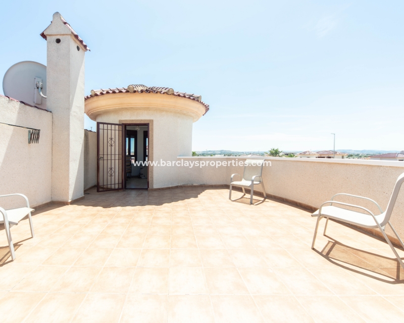 Wederverkoop - Vrijstaande Villa - Urb. La Marina