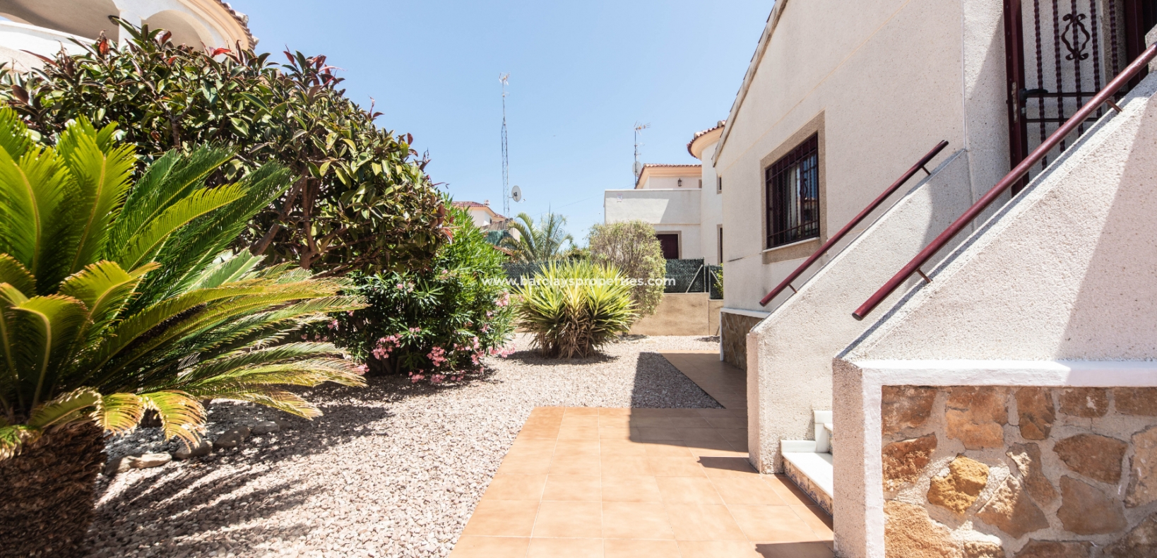 Wederverkoop - Vrijstaande Villa - Urb. La Marina