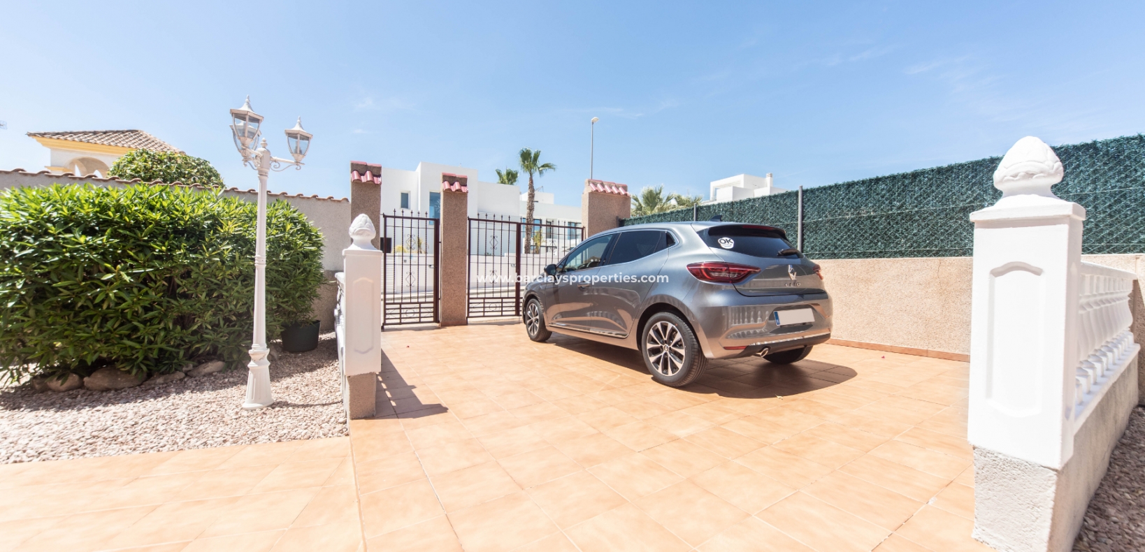 Wederverkoop - Vrijstaande Villa - Urb. La Marina