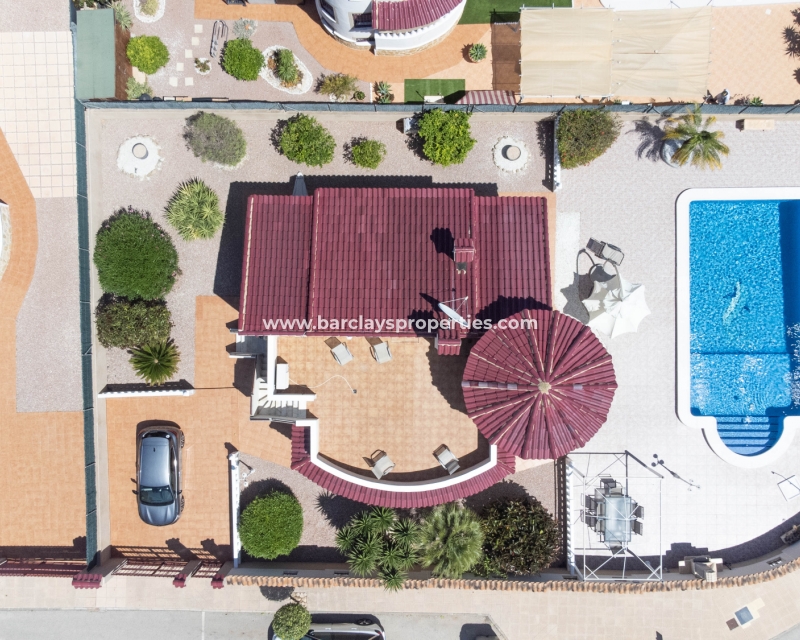 Wederverkoop - Vrijstaande Villa - Urb. La Marina