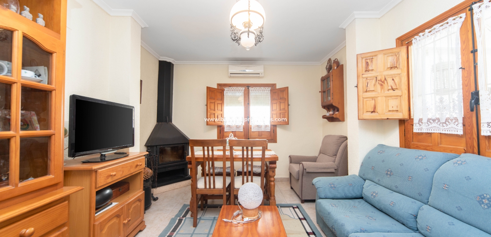 Wederverkoop - Vrijstaande Villa - Urb. La Marina