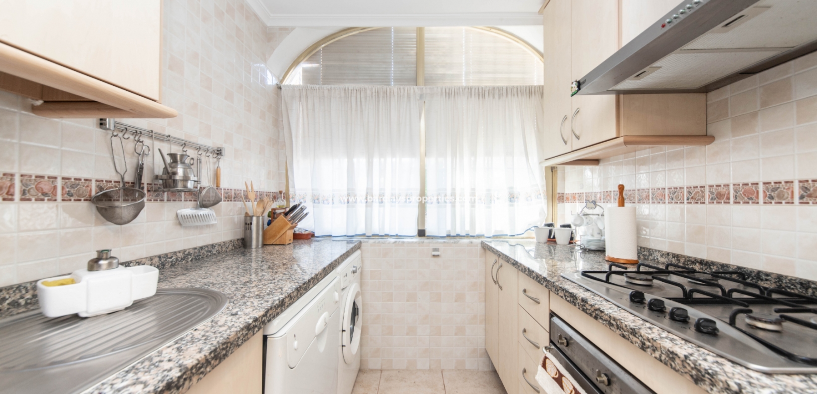 Wederverkoop - Vrijstaande Villa - Urb. La Marina