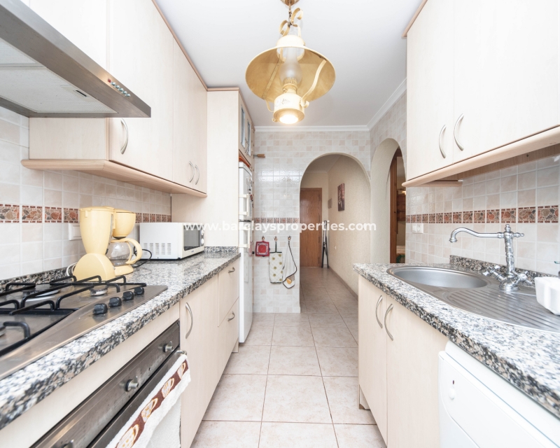 Wederverkoop - Vrijstaande Villa - Urb. La Marina