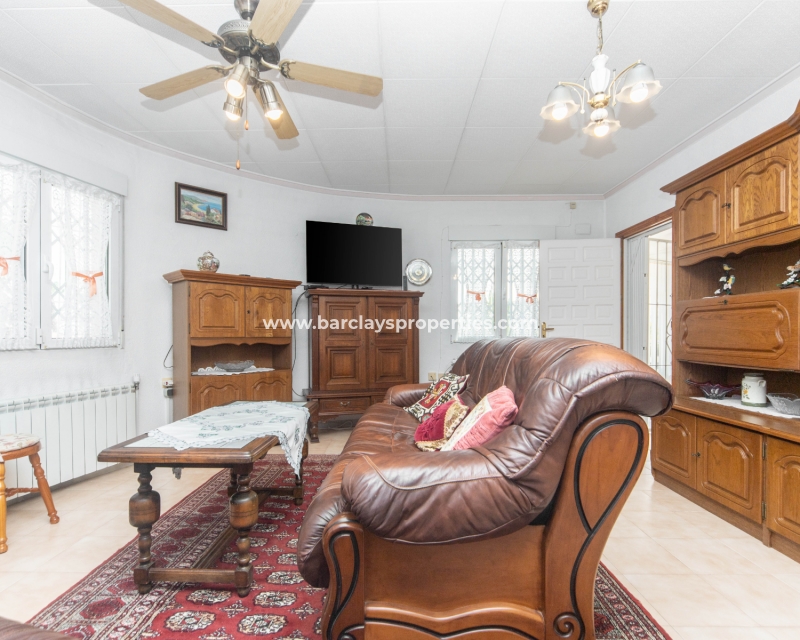 Wederverkoop - Vrijstaande Villa - Urb. La Marina