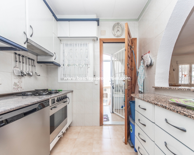 Wederverkoop - Vrijstaande Villa - Urb. La Marina