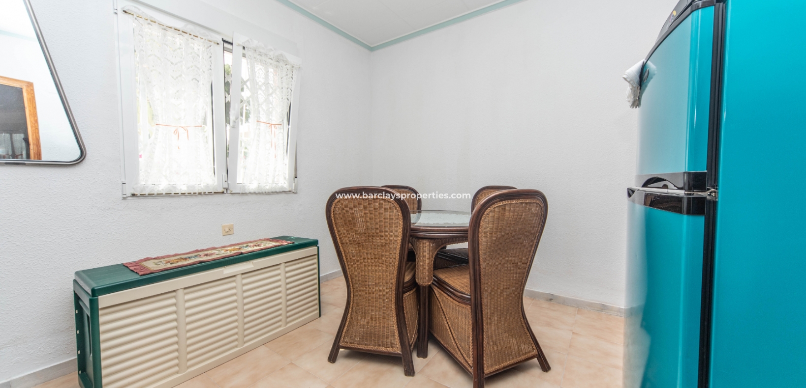 Wederverkoop - Vrijstaande Villa - Urb. La Marina