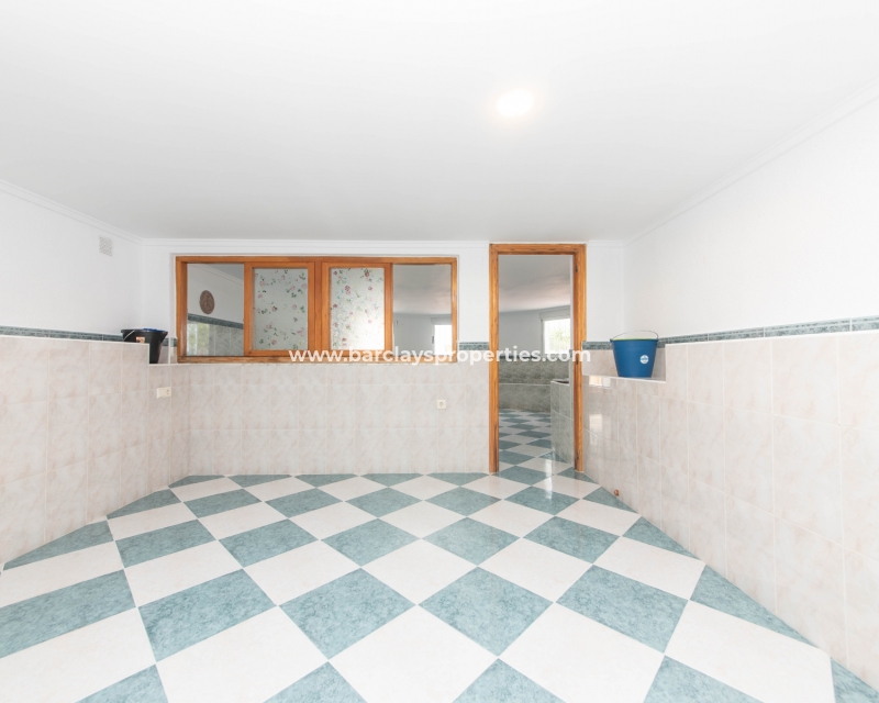 Wederverkoop - Vrijstaande Villa - Urb. La Marina