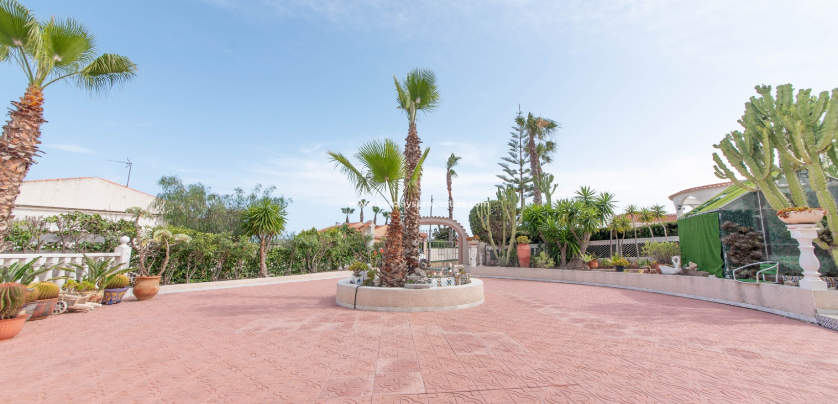 Wederverkoop - Vrijstaande Villa - Urb. La Marina