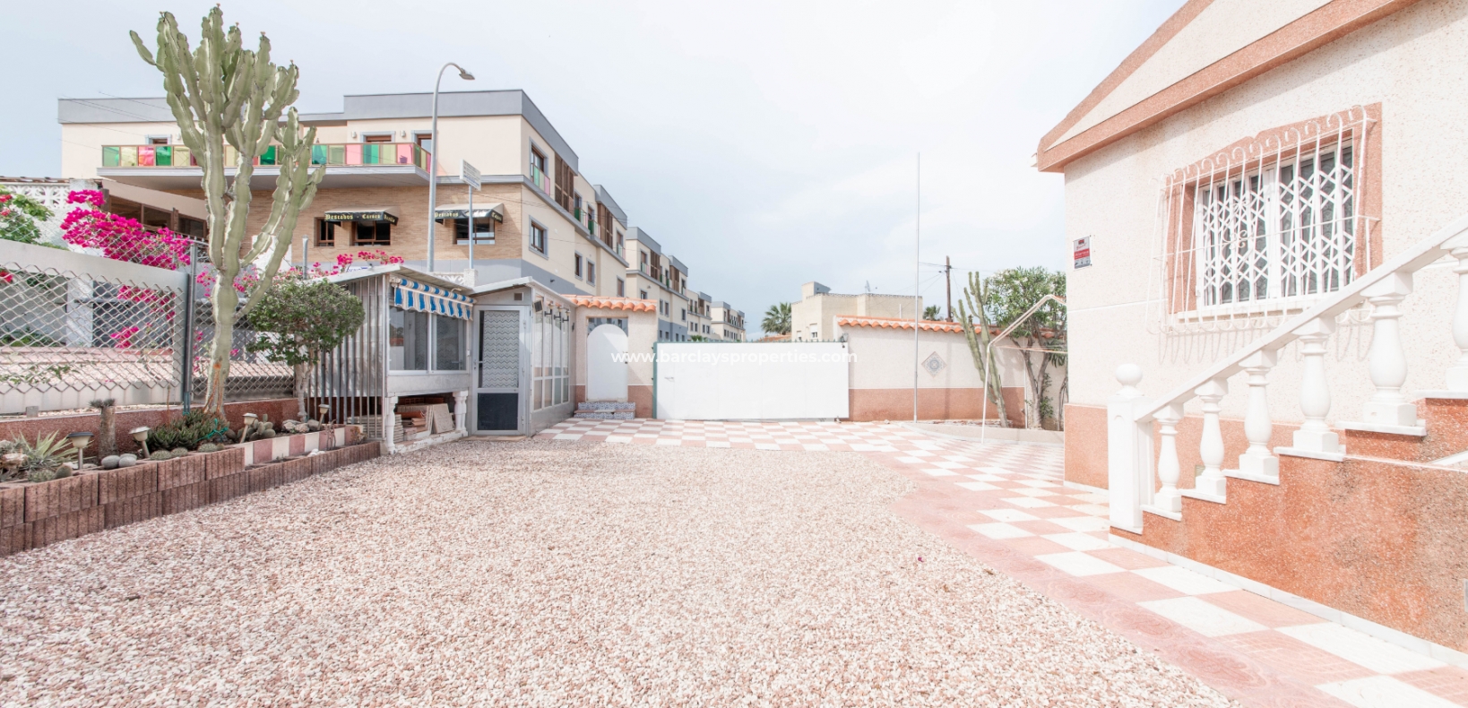 Wederverkoop - Vrijstaande Villa - Urb. La Marina