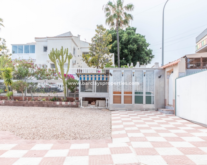 Wederverkoop - Vrijstaande Villa - Urb. La Marina