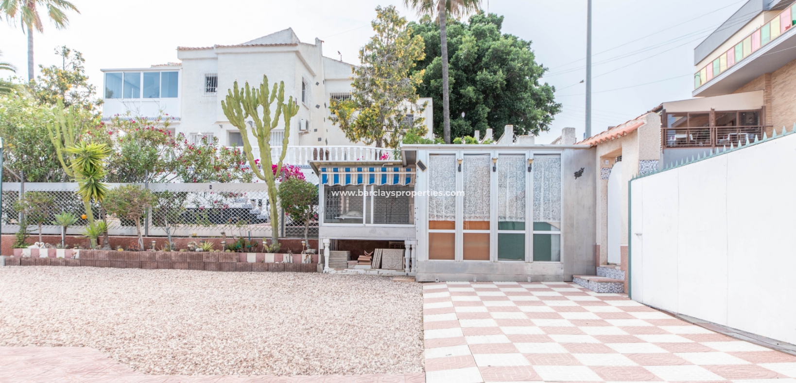 Wederverkoop - Vrijstaande Villa - Urb. La Marina