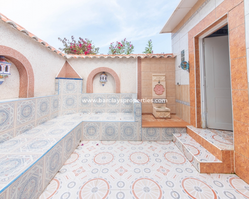 Wederverkoop - Vrijstaande Villa - Urb. La Marina