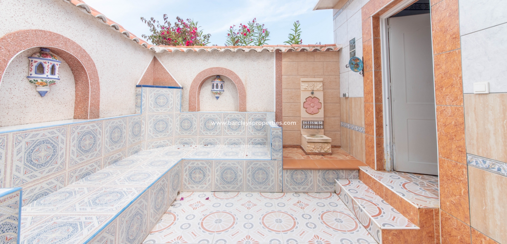 Wederverkoop - Vrijstaande Villa - Urb. La Marina