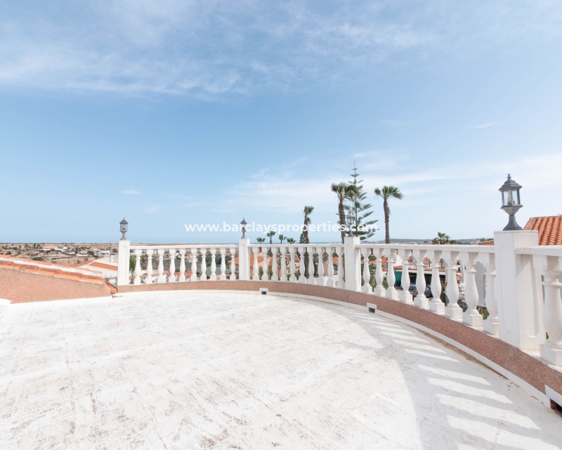 Wederverkoop - Vrijstaande Villa - Urb. La Marina