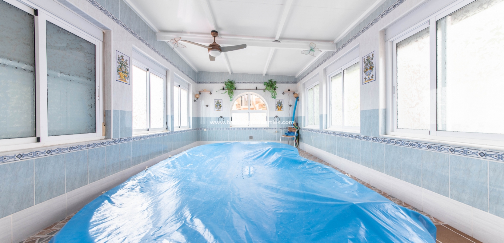 Wederverkoop - Vrijstaande Villa - Urb. La Marina