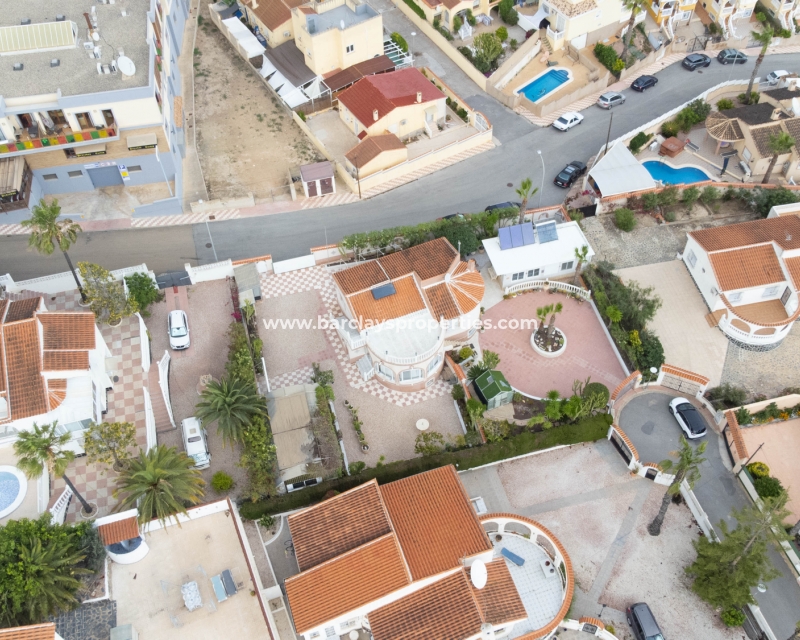 Wederverkoop - Vrijstaande Villa - Urb. La Marina