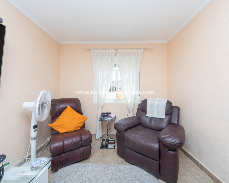 Wederverkoop - Vrijstaande Villa - Urb. La Marina