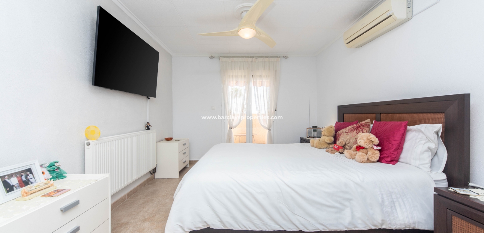 Wederverkoop - Vrijstaande Villa - Urb. La Marina