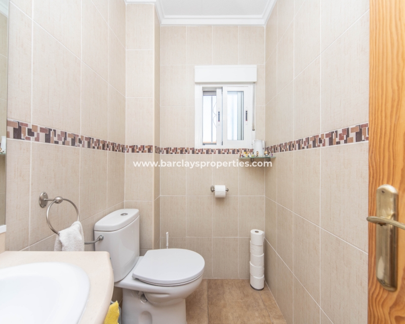 Wederverkoop - Vrijstaande Villa - Urb. La Marina