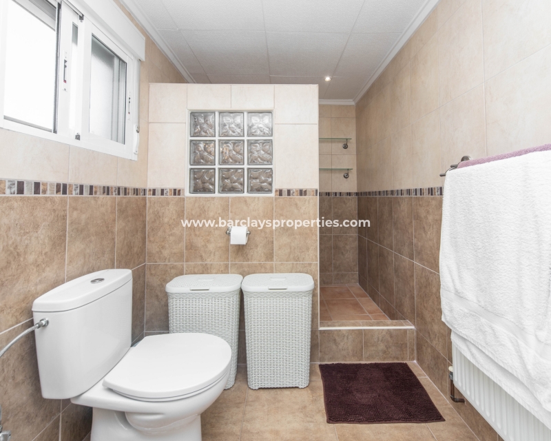 Wederverkoop - Vrijstaande Villa - Urb. La Marina