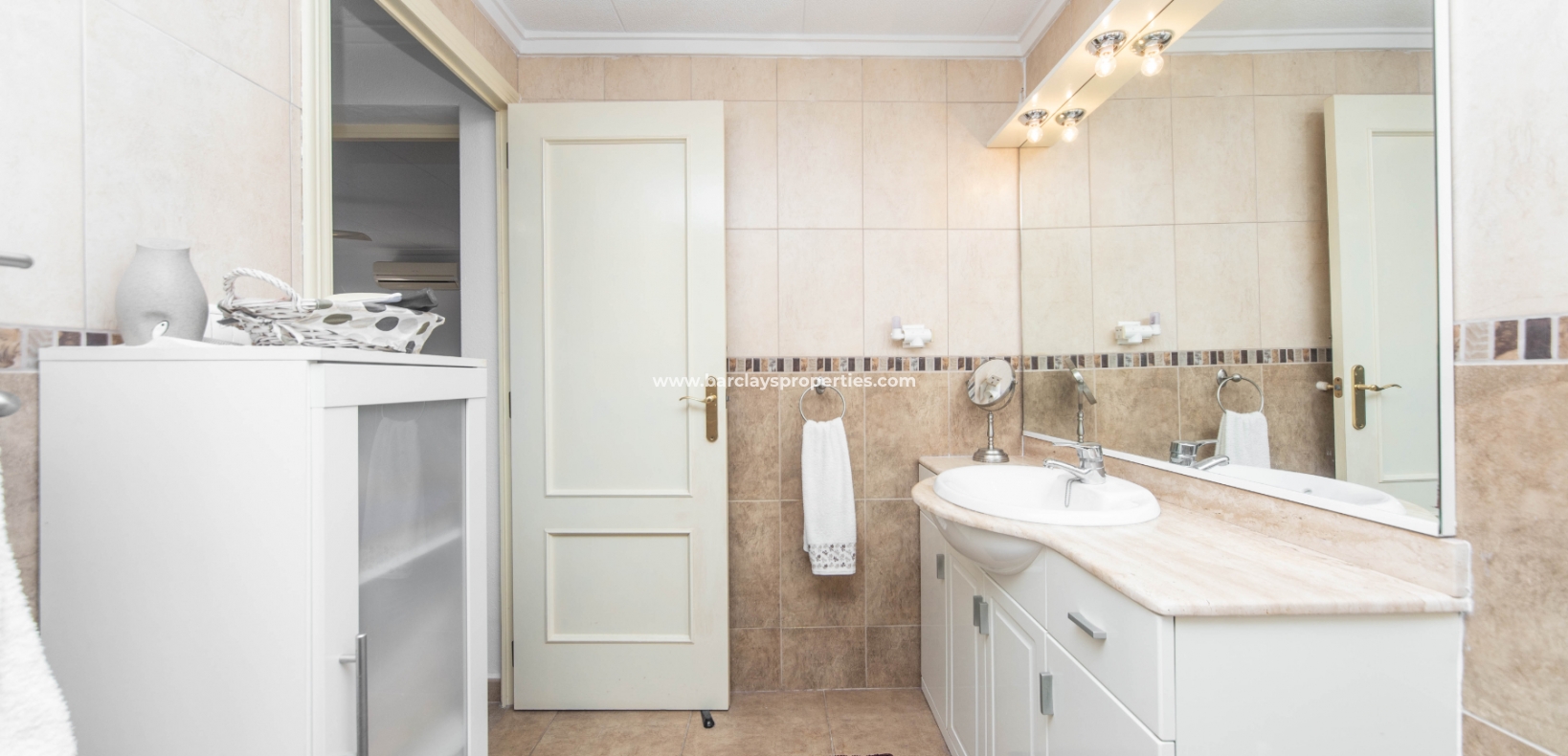 Wederverkoop - Vrijstaande Villa - Urb. La Marina