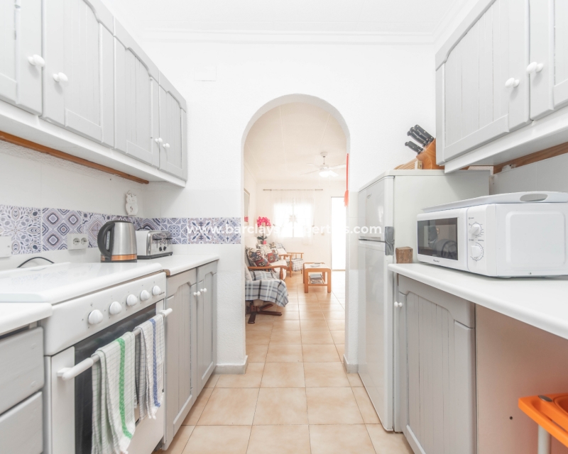 Wederverkoop - Vrijstaande Villa - Urb. La Marina