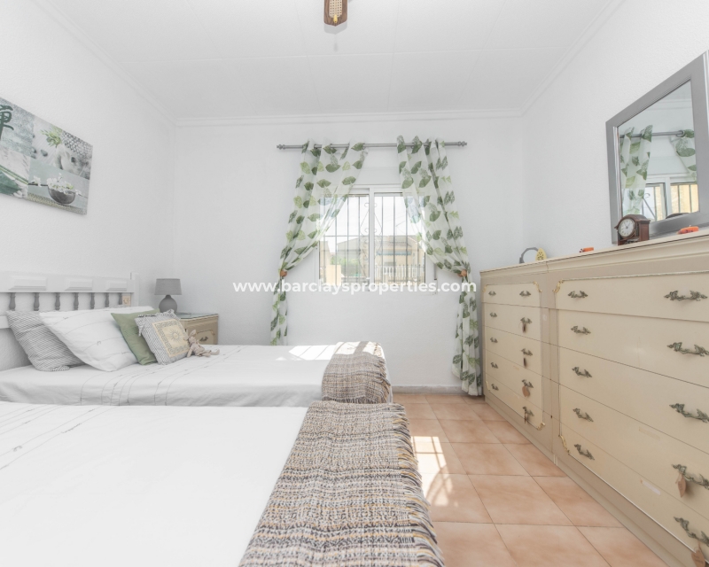 Wederverkoop - Vrijstaande Villa - Urb. La Marina