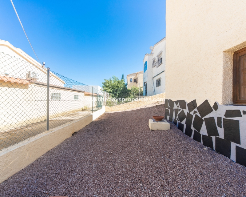 Wederverkoop - Vrijstaande Villa - Urb. La Marina