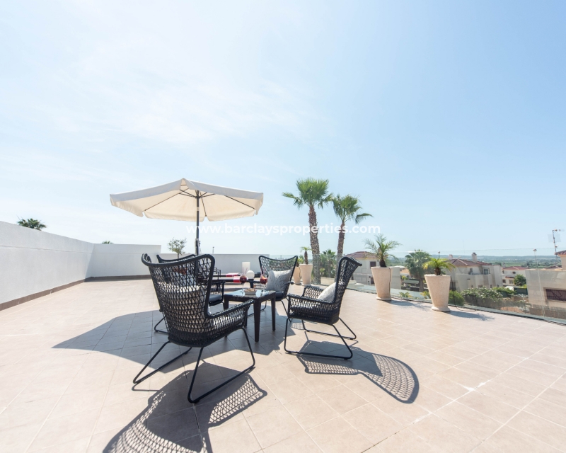 Wederverkoop - Vrijstaande Villa - Urb. La Marina