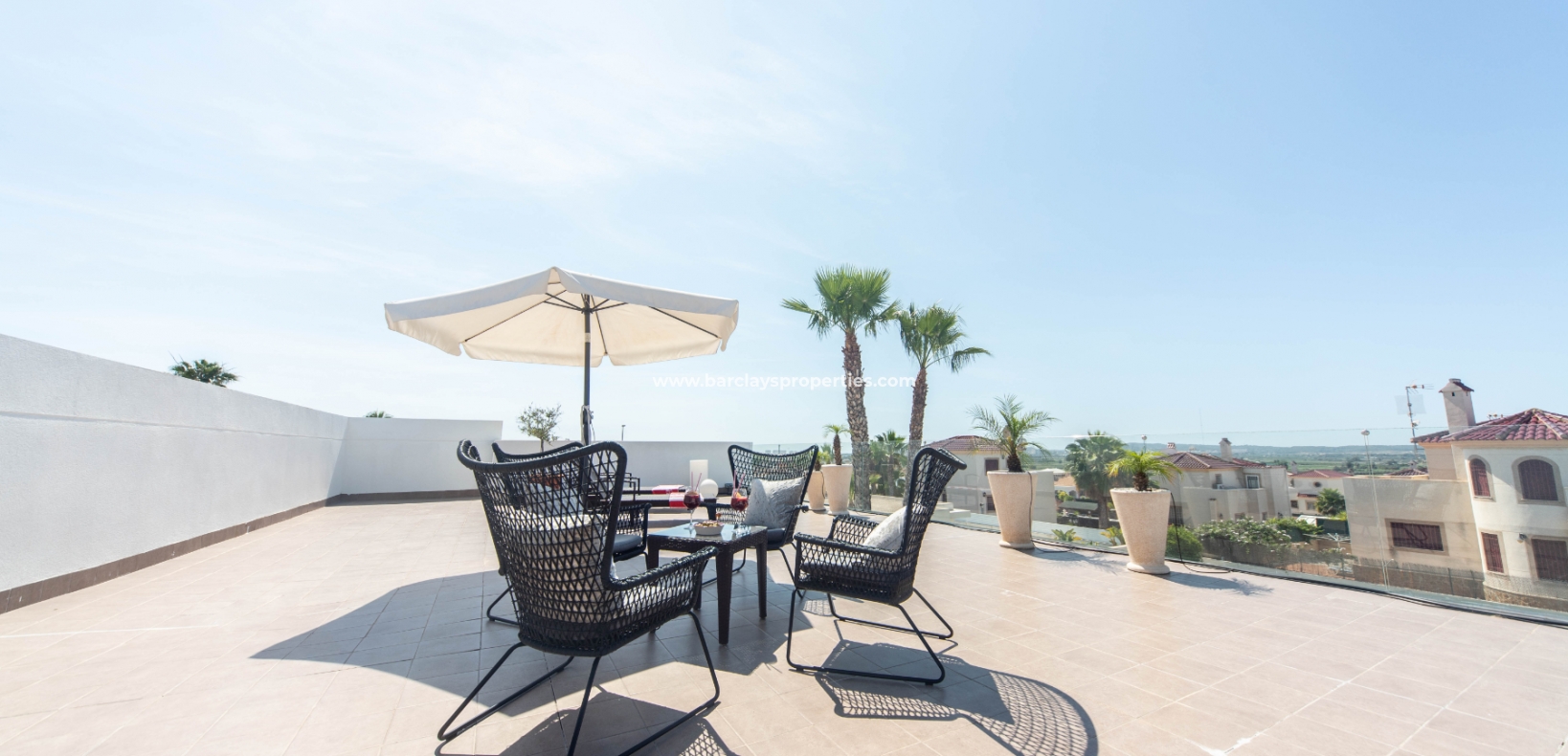 Wederverkoop - Vrijstaande Villa - Urb. La Marina