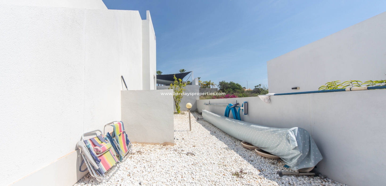 Wederverkoop - Vrijstaande Villa - Urb. La Marina