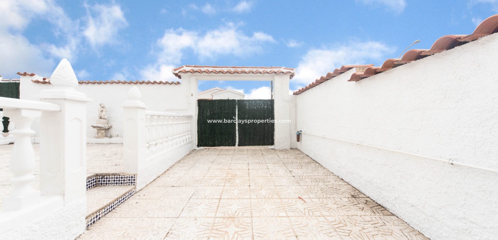 Wederverkoop - Vrijstaande Villa - Urb. La Marina