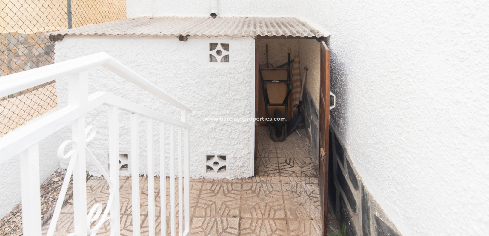 Wederverkoop - Vrijstaande Villa - Urb. La Marina