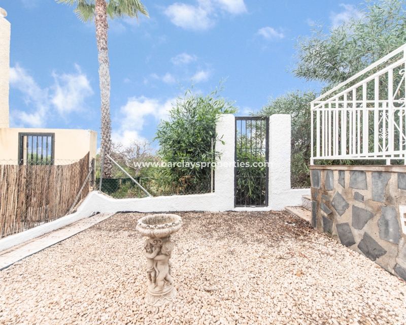 Wederverkoop - Vrijstaande Villa - Urb. La Marina