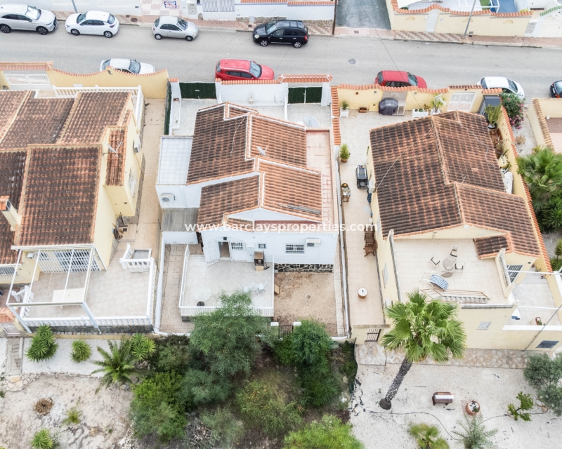 Wederverkoop - Vrijstaande Villa - Urb. La Marina