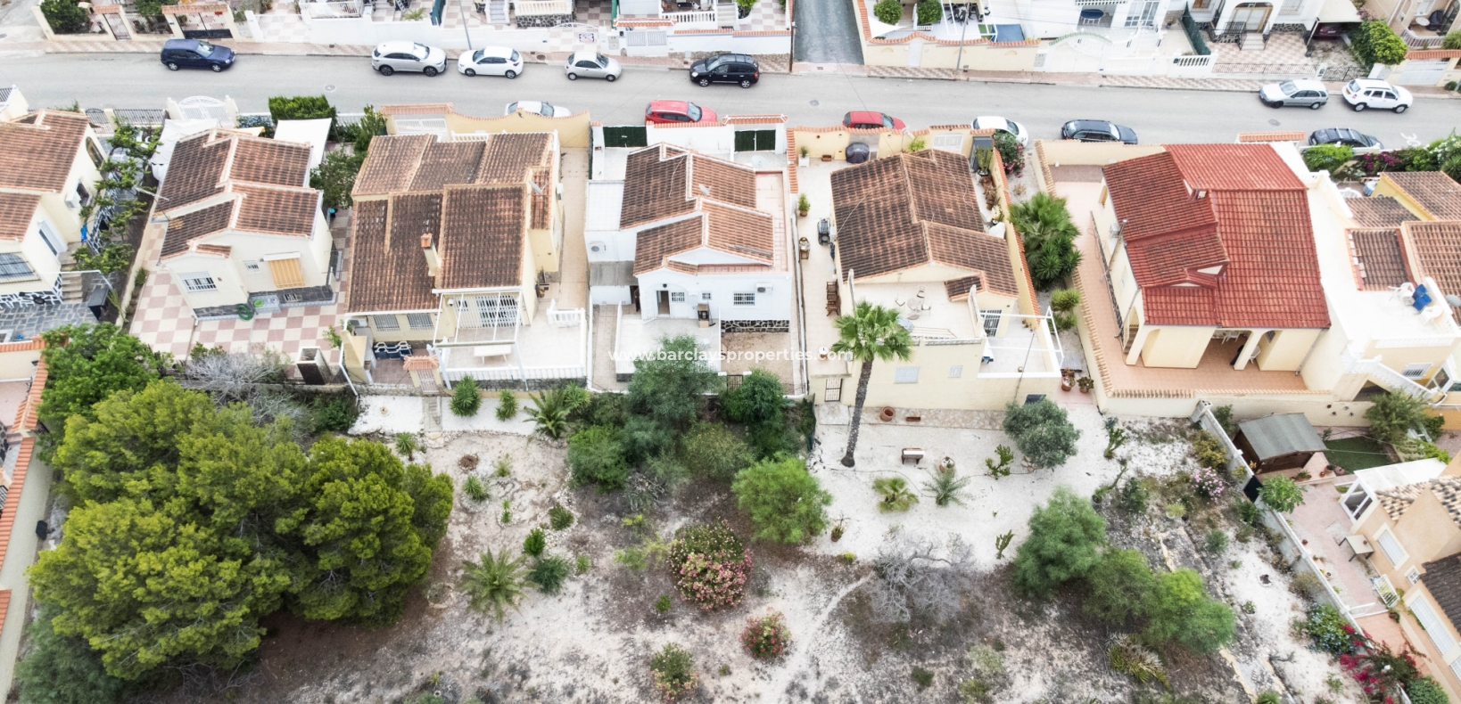 Wederverkoop - Vrijstaande Villa - Urb. La Marina